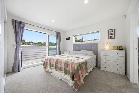 Photo of property in 11a Langana Avenue, Browns Bay, Auckland, 0630