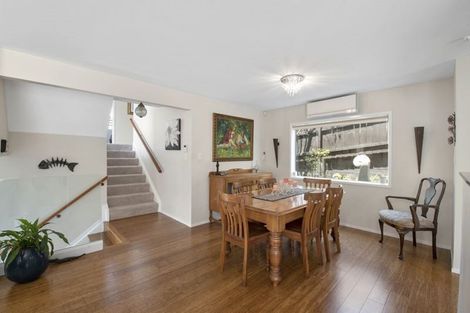 Photo of property in 2/44 Richmond Avenue, Northcote Point, Auckland, 0627