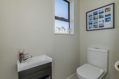 Photo of property in 4 Reeve Street, Levin, 5510