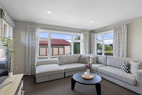 Photo of property in 2/10 Nottingham Avenue, Halswell, Christchurch, 8025