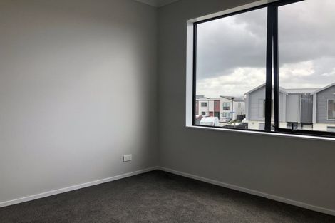 Photo of property in 30 Clark Road, Hobsonville, Auckland, 0616