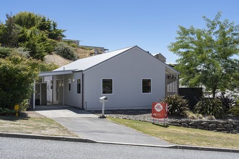 Photo of property in 15 Aronui Road, Bridge Hill, Alexandra, 9320