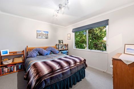 Photo of property in 20b Grand Vue Road, Kawaha Point, Rotorua, 3010