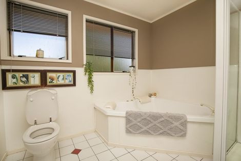 Photo of property in 9a Jordan Terrace, Lansdowne, Masterton, 5810