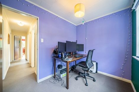 Photo of property in 11 Forest Road, Pinehaven, Upper Hutt, 5019