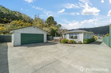 Photo of property in 143 Wellington Road, Wainuiomata, Lower Hutt, 5014