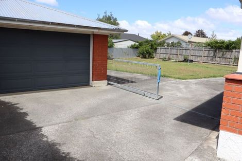 Photo of property in 3 Massey Street, Greytown, 5712