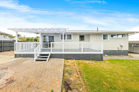 Photo of property in 8 Lympne Lane, Mangere, Auckland, 2022