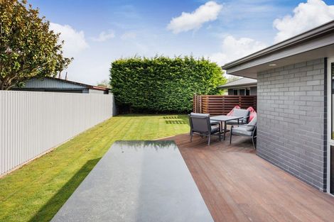 Photo of property in 27 Titoki Street, Palmerston North, 4414