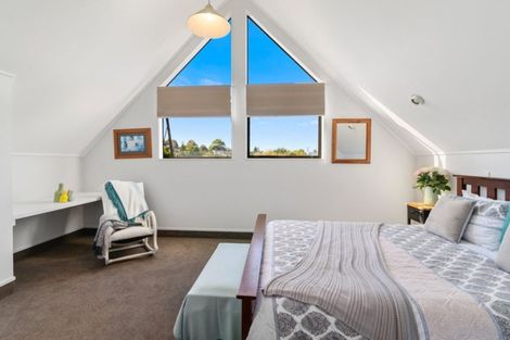 Photo of property in 74a Grand Vue Road, Kawaha Point, Rotorua, 3010