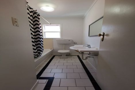 Photo of property in 10-12 Lavaud Street, Berhampore, Wellington, 6023