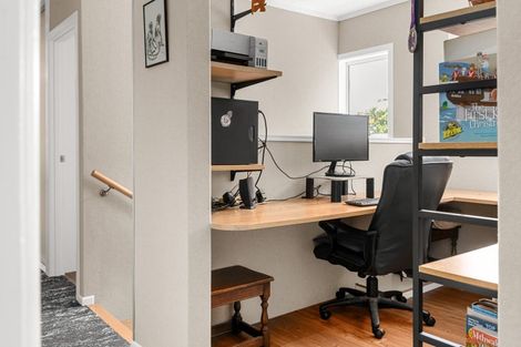 Photo of property in 118 Sandwich Road, St Andrews, Hamilton, 3200