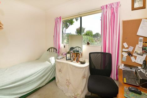 Photo of property in 39 Crosland Road, South Head, Helensville, 0874