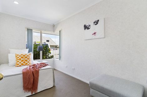 Photo of property in 7c East Street, Papakura, 2110