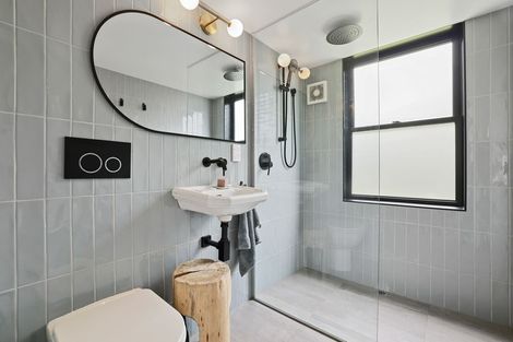 Photo of property in 21 Chatham Street, Addington, Christchurch, 8024