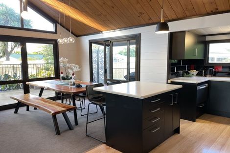 Photo of property in 37 Carter Crescent, Awapuni, Palmerston North, 4412