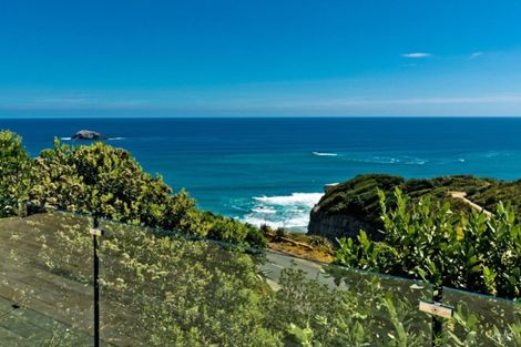 Photo of property in 38 Waitea Road, Muriwai, Waimauku, 0881