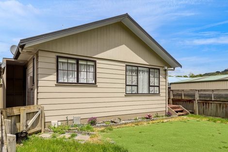 Photo of property in 84 Gillespies Road, Birchville, Upper Hutt, 5018