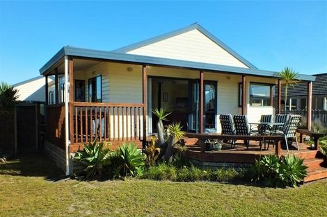 Photo of property in 158 Kowhai Avenue, Matarangi, Whitianga, 3592