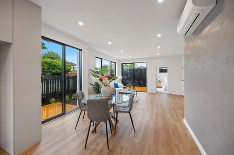 Photo of property in 4 Chesley Place, Half Moon Bay, Auckland, 2012