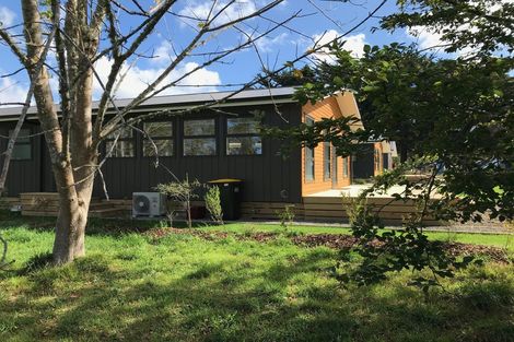 Photo of property in 2b Ataahua Place, Featherston, 5710