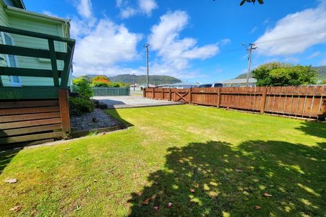 Photo of property in 10 Blake Street, Blaketown, Greymouth, 7805