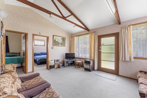 Photo of property in 16 Arthur Crescent, Waikawa, Picton, 7220