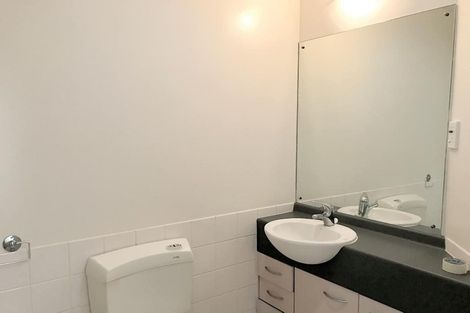 Photo of property in Grandstand Apartments, 12/80 Kent Terrace, Mount Victoria, Wellington, 6011