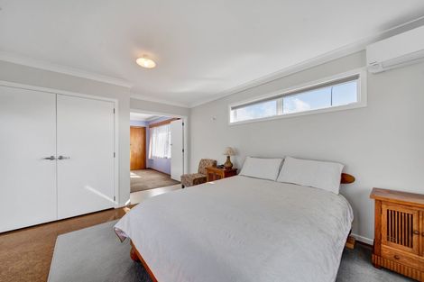 Photo of property in 221 South Road, Spotswood, New Plymouth, 4310