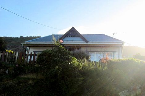 Photo of property in 41 Manapouri Street, Ravensbourne, Dunedin, 9022