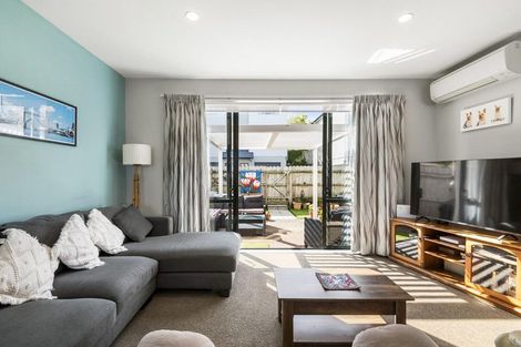 Photo of property in 42/22 Northcross Drive, Oteha, Auckland, 0632