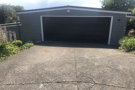 Photo of property in 15 Beacon Avenue, Campbells Bay, Auckland, 0630