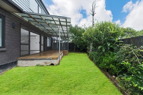 Photo of property in 18b Riverpark Crescent, Henderson, Auckland, 0610