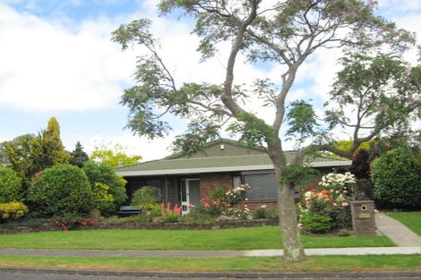 Photo of property in 115 Walter Strevens Drive, Conifer Grove, Takanini, 2112