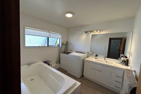 Photo of property in 520 Papamoa Beach Road, Papamoa Beach, Papamoa, 3118