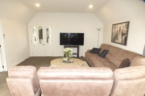 Photo of property in 31 O'connor Place, Burnside, Christchurch, 8053