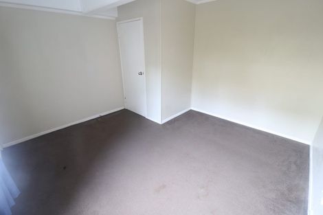 Photo of property in 4 Teviot Place, Totara Vale, Auckland, 0629