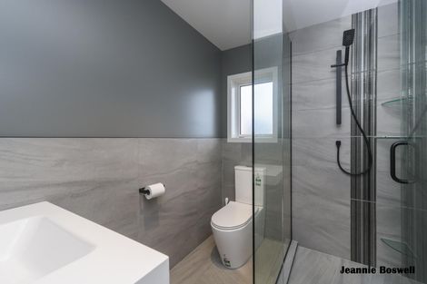 Photo of property in 17 Kowhai Street, Tokomaru, Palmerston North, 4474