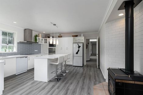 Photo of property in 281h Lees Pakaraka Road, Te Ore Ore, Masterton, 5886