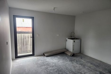 Photo of property in 32 Parkwood Avenue, Westgate, Auckland, 0614