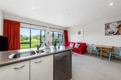 Photo of property in Mokoia Ridge, 1i/68 Mokoia Road, Birkenhead, Auckland, 0626