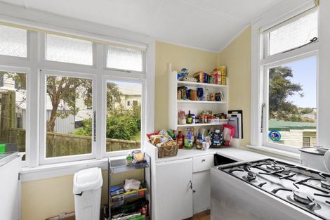 Photo of property in 1/28 Ribble Street, Island Bay, Wellington, 6023