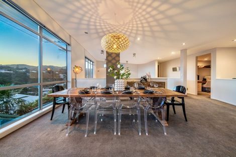 Photo of property in 32 Roys Road, Plimmerton, Porirua, 5026