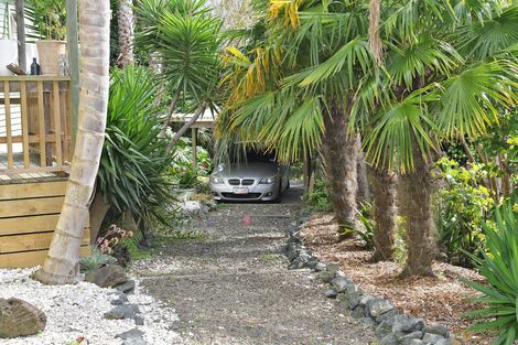 Photo of property in 21 Pakiri Road, Leigh, Warkworth, 0985