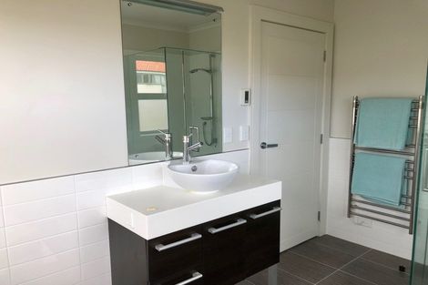 Photo of property in 25 Rue D' Amarres, Gulf Harbour, Whangaparaoa, 0930