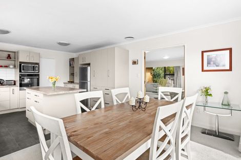 Photo of property in 44c Avondale Road, Taradale, Napier, 4112