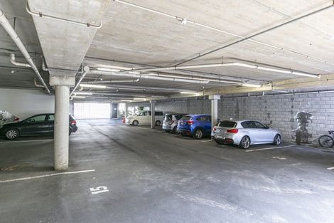 Photo of property in 3/31 Majoribanks Street, Mount Victoria, Wellington, 6011