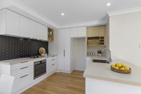 Photo of property in 24 Mcleod Street, Elderslea, Upper Hutt, 5018