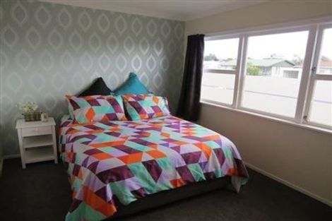 Photo of property in 44 Rugby Street, Levin, 5510