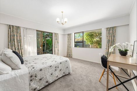 Photo of property in 56 Buick Crescent, Awapuni, Palmerston North, 4412